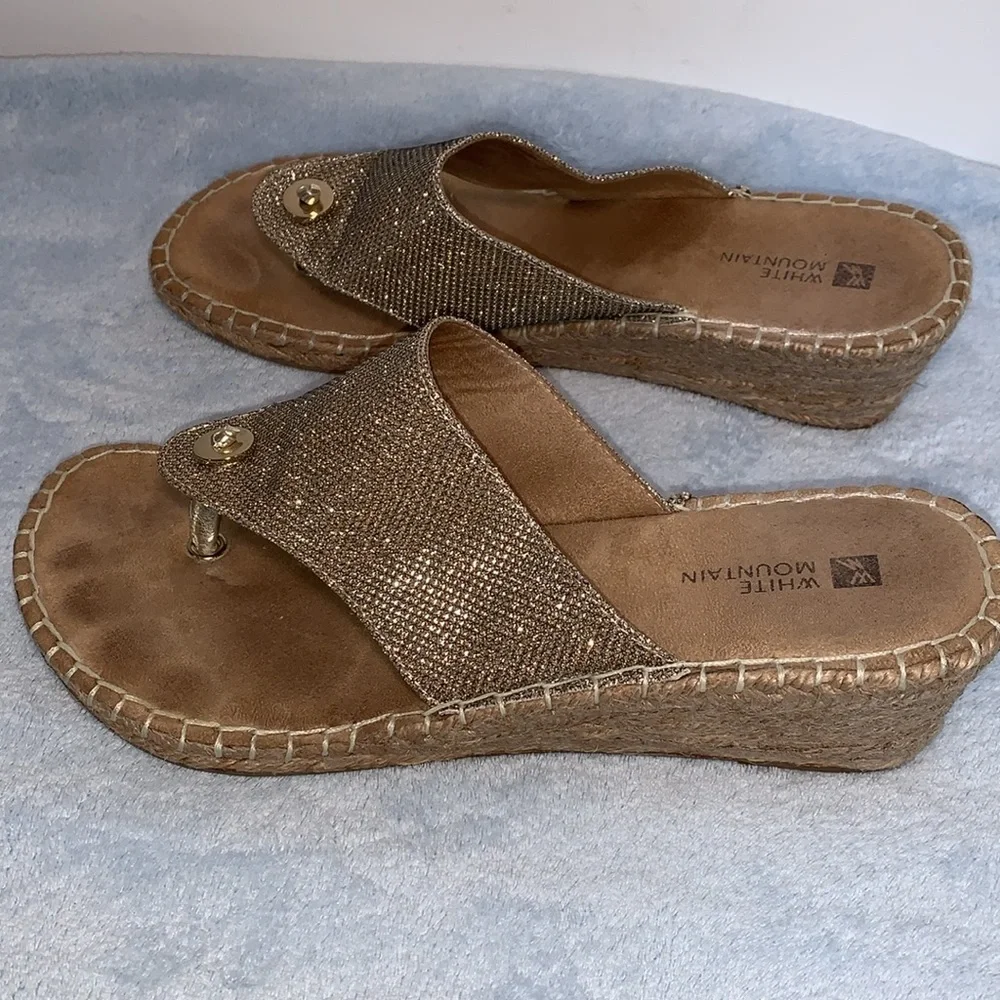 White mountain women’s sandals
